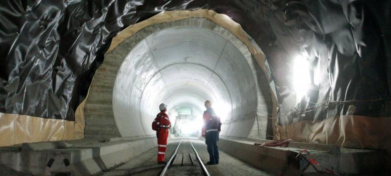 Elveția a construit cel mai lung tunel din lume! Are 57 de kilometri și a costat aproximativ 10,3 miliarde de dolari (VIDEO)